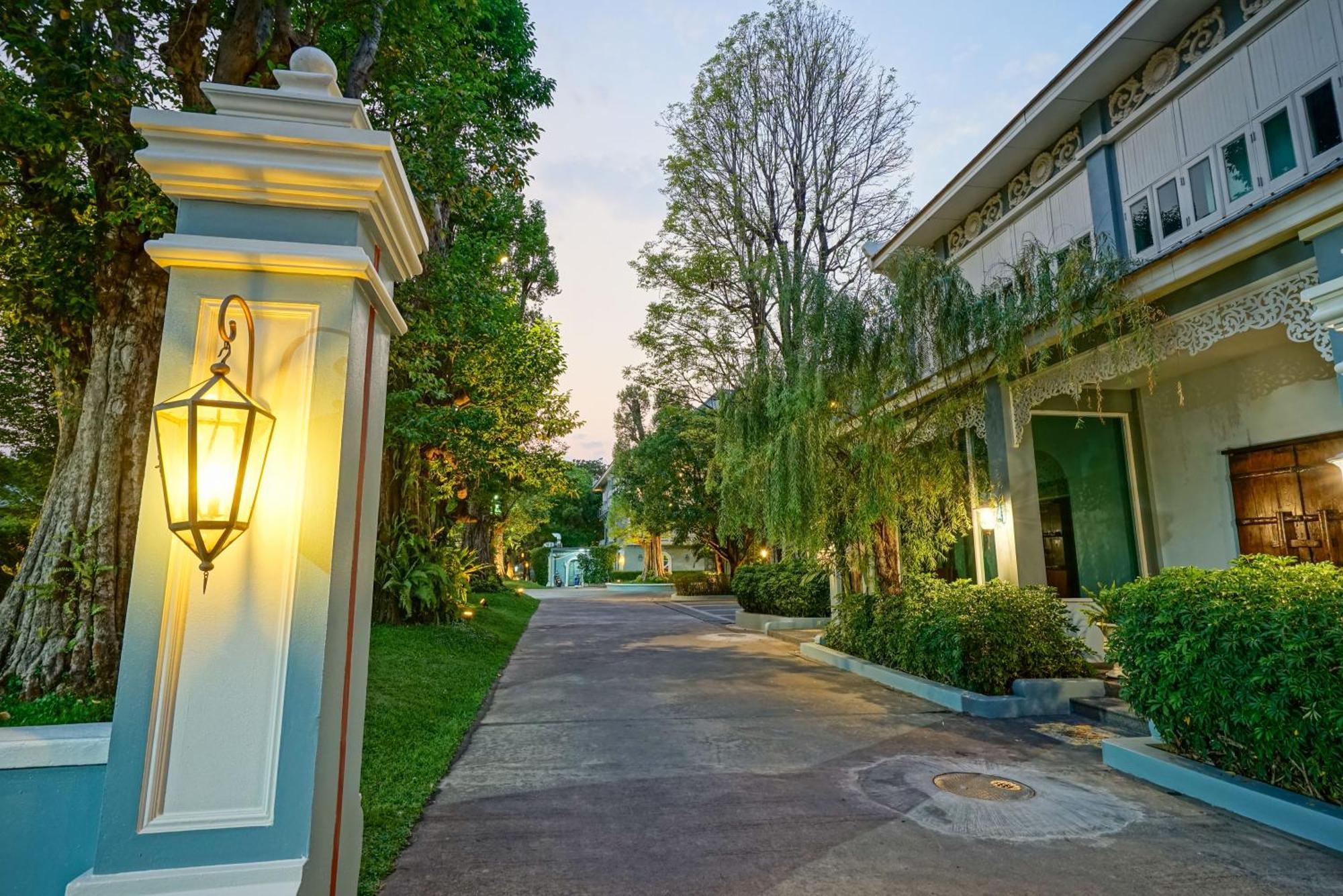 At Pingnakorn Riverside Chiang Mai Exterior photo